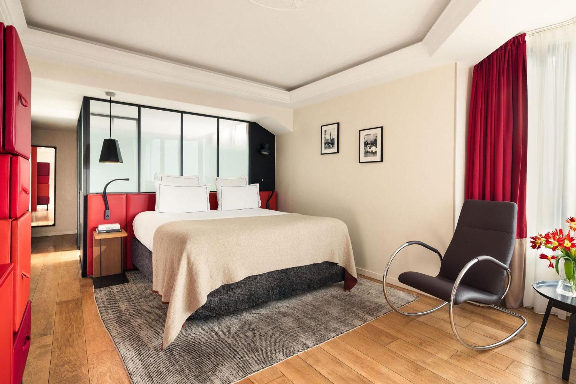 Privilege Room – Eiffel Tower View,1661109163:JPEG